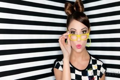 Brendirani dioptrijski ram po izboru, kontrola dioptrije, CR stakla Italijanske proizvodnje (DIVEL) + meka futrola i krpica