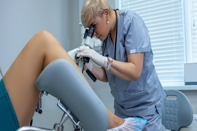 SISTEMATSKI PREMIUM ginekološki paket (ginekološki pregled, ultrazvuk, PAPA, kolposkopija, ultrazvuk dojki, cervikalni i vaginalni bris sa antibiogramom) 